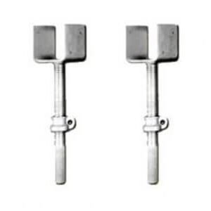 Creador Innovations scaffolding team at construction site