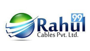 Creador Innovations scaffolding team at construction site