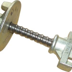 Creador Innovations scaffolding team at construction site